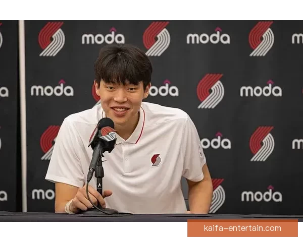 杨瀚森女友与利拉德儿子欢乐互动社媒晒温馨合影瞬间 杨瀚森女友与利拉德儿子欢乐互动社媒晒温馨合影瞬间